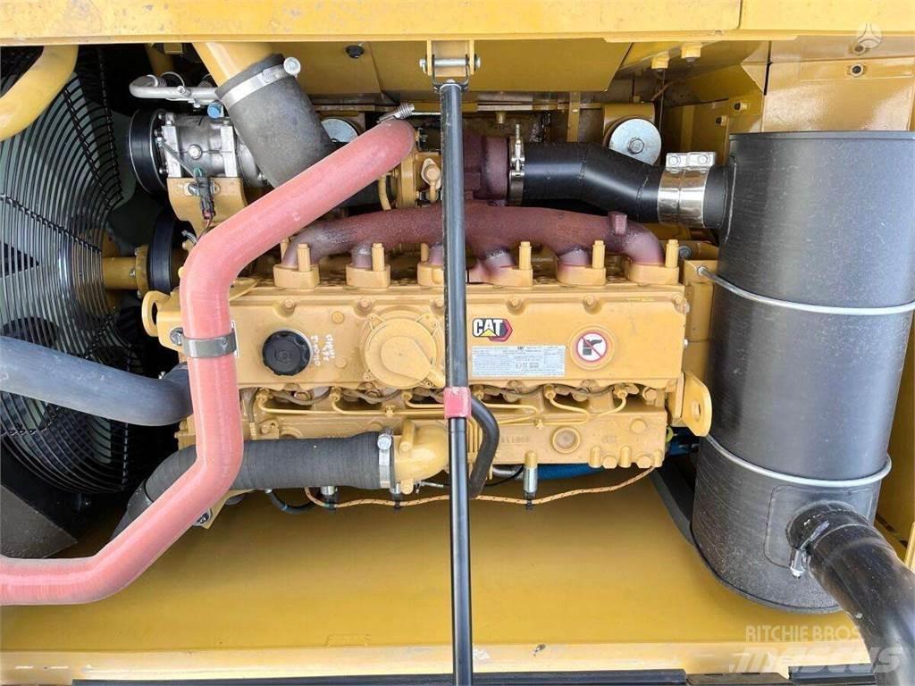 CAT 323D3 대형 굴삭기 29톤 이상