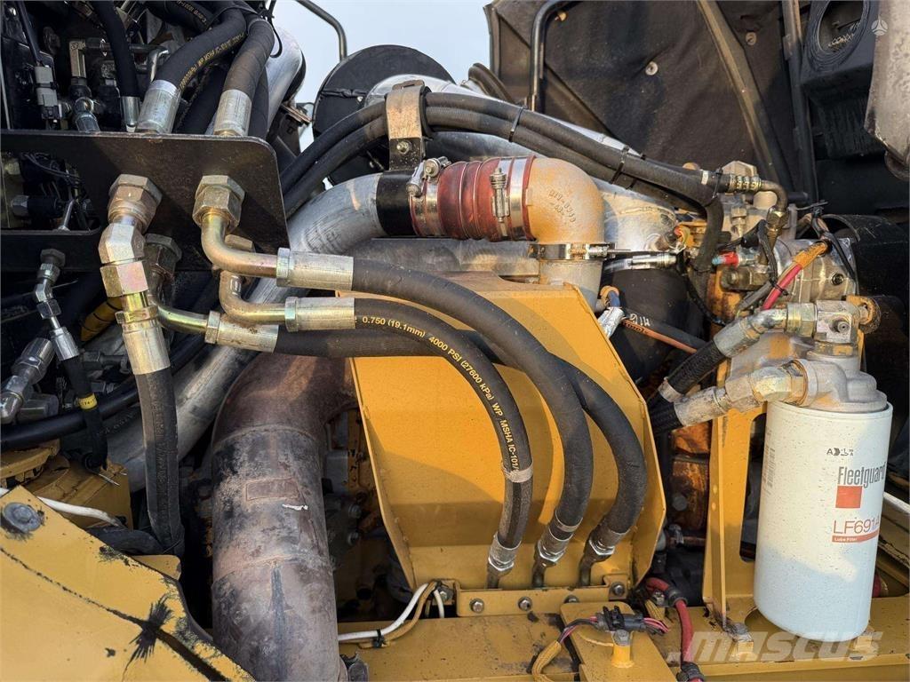 CAT 730 연결식 홀러