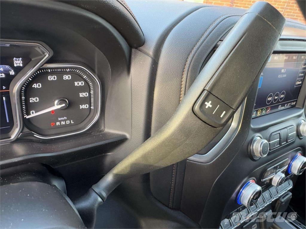 GMC  자동차