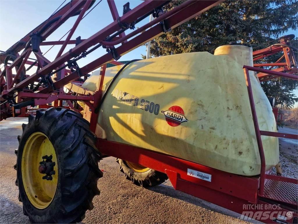 Hardi Ranger 2500 자주 동력 분무기