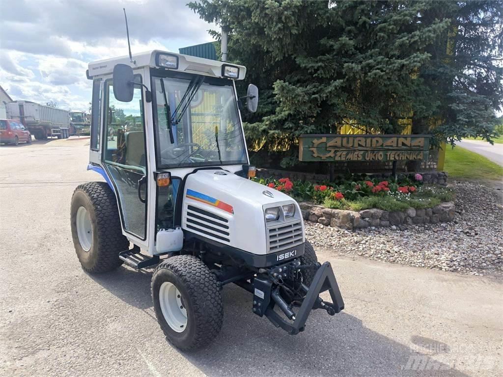 Iseki 325 트랙터