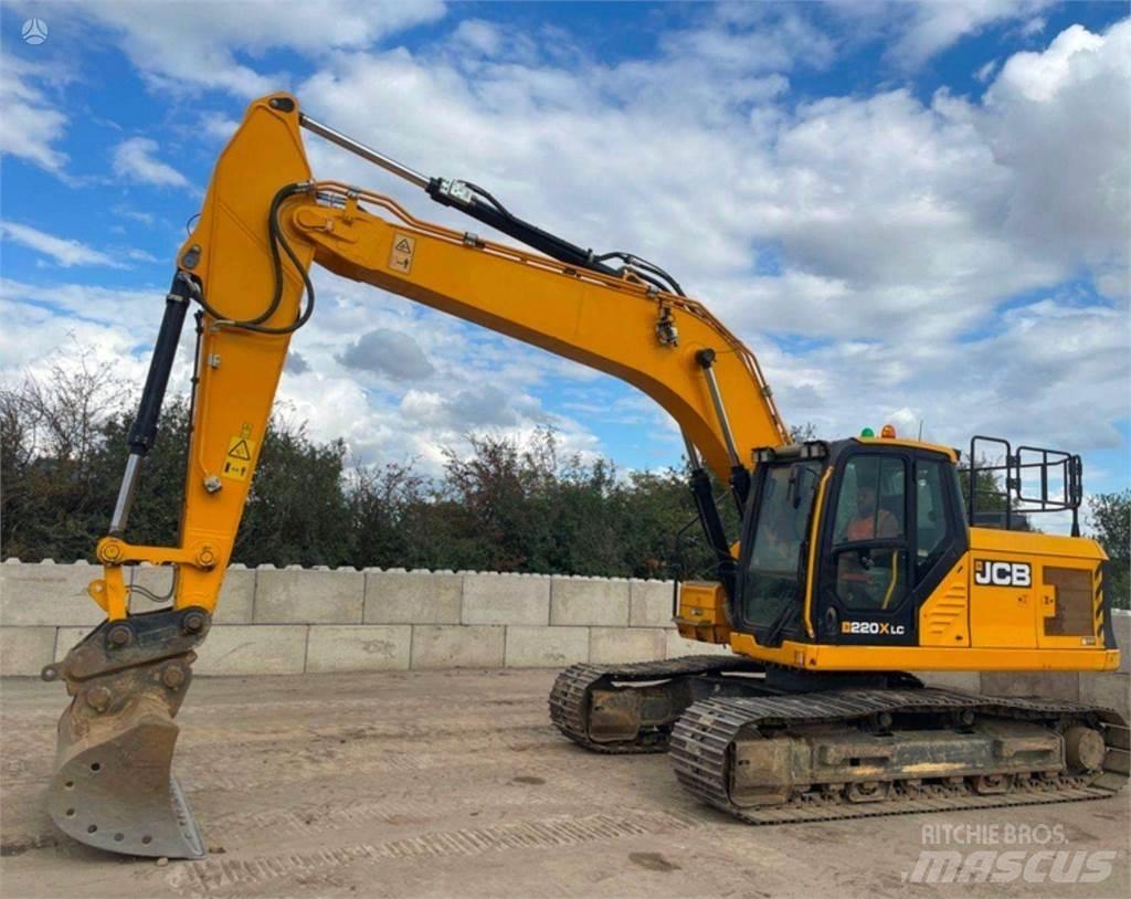 JCB 220X 대형 굴삭기 29톤 이상