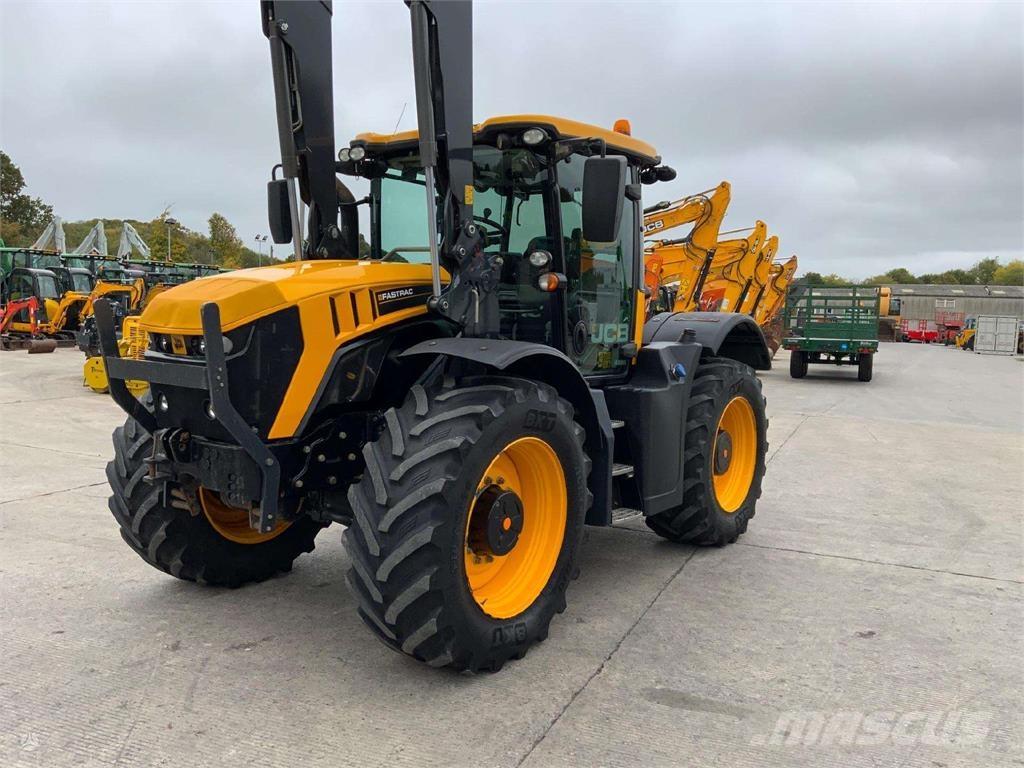 JCB Fastrac 4220 트랙터