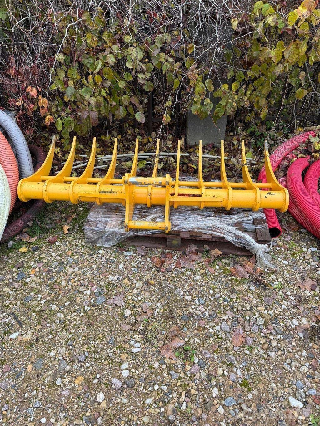 JCB JS145LR 대형 굴삭기 29톤 이상