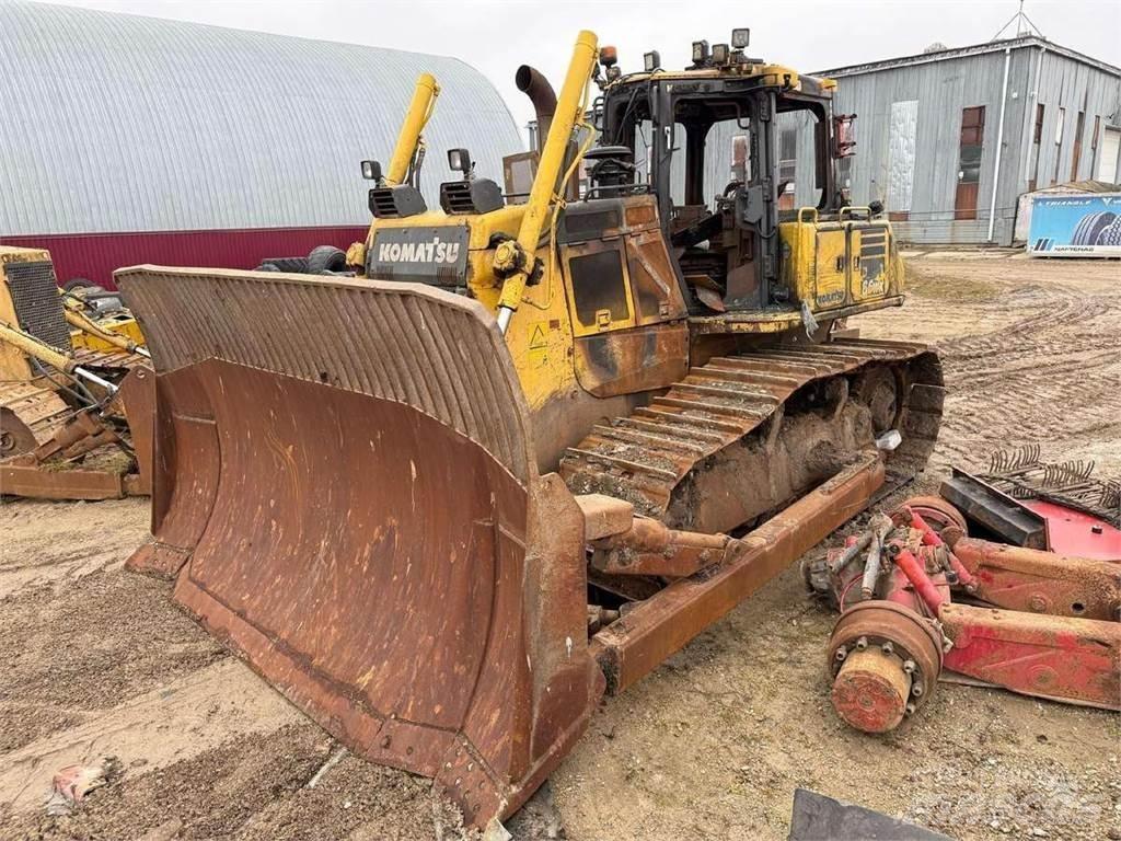 Komatsu D65WX-18 크롤러 도저