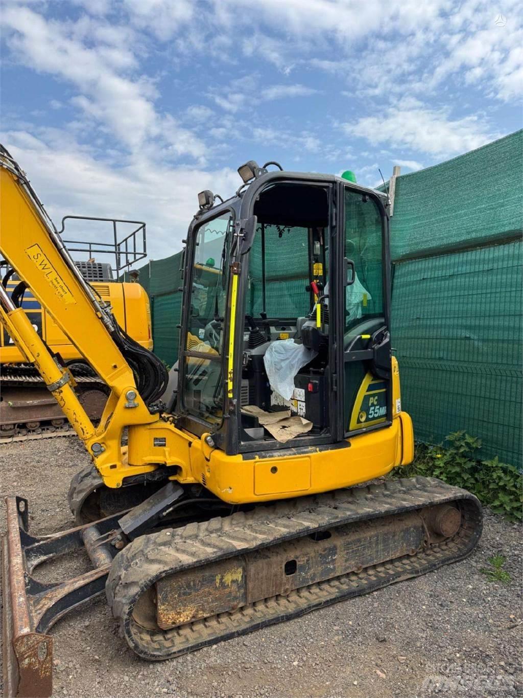 Komatsu PC55MR-5 대형 굴삭기 29톤 이상
