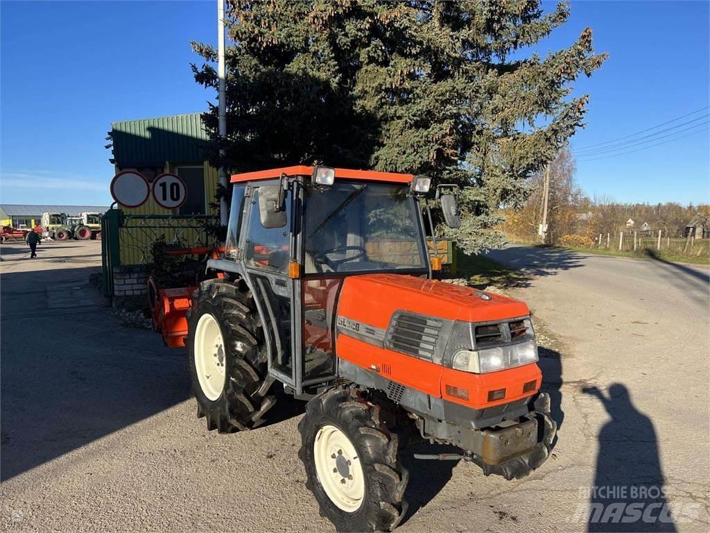 Kubota GL320 트랙터
