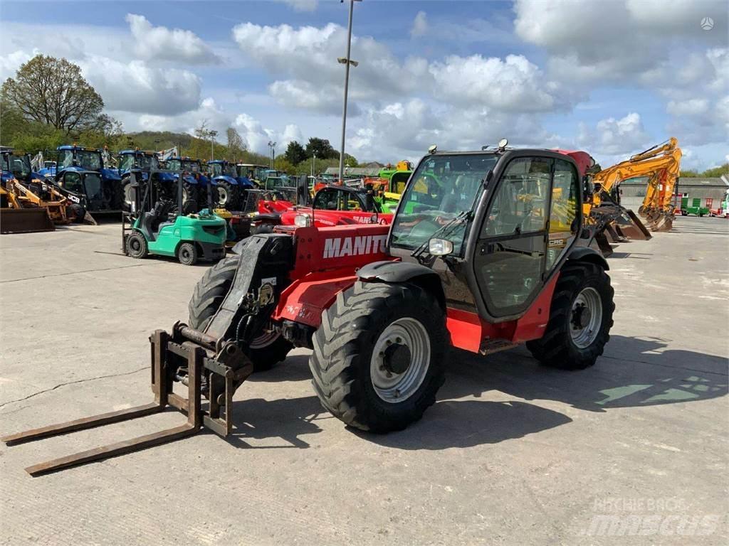 Manitou MLT741 프론트 로더 및 굴착기