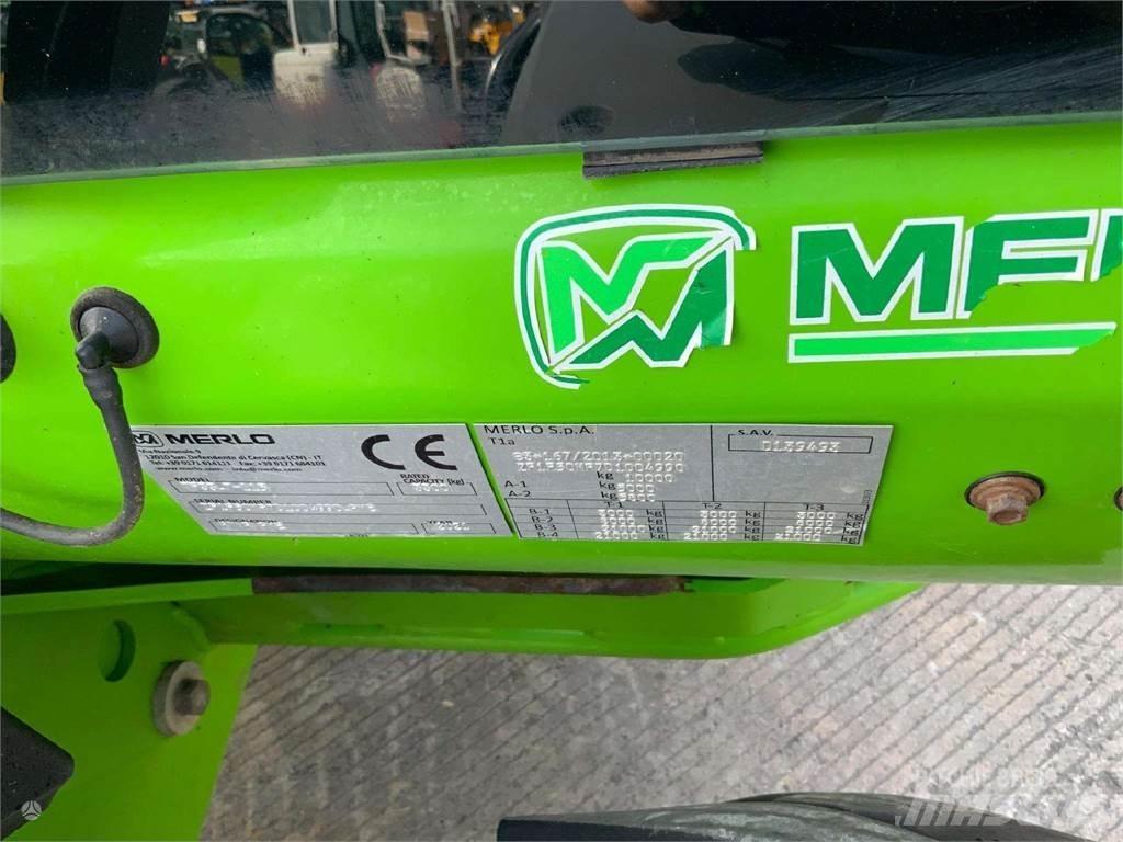 Merlo TF33.7 프론트 로더 및 굴착기