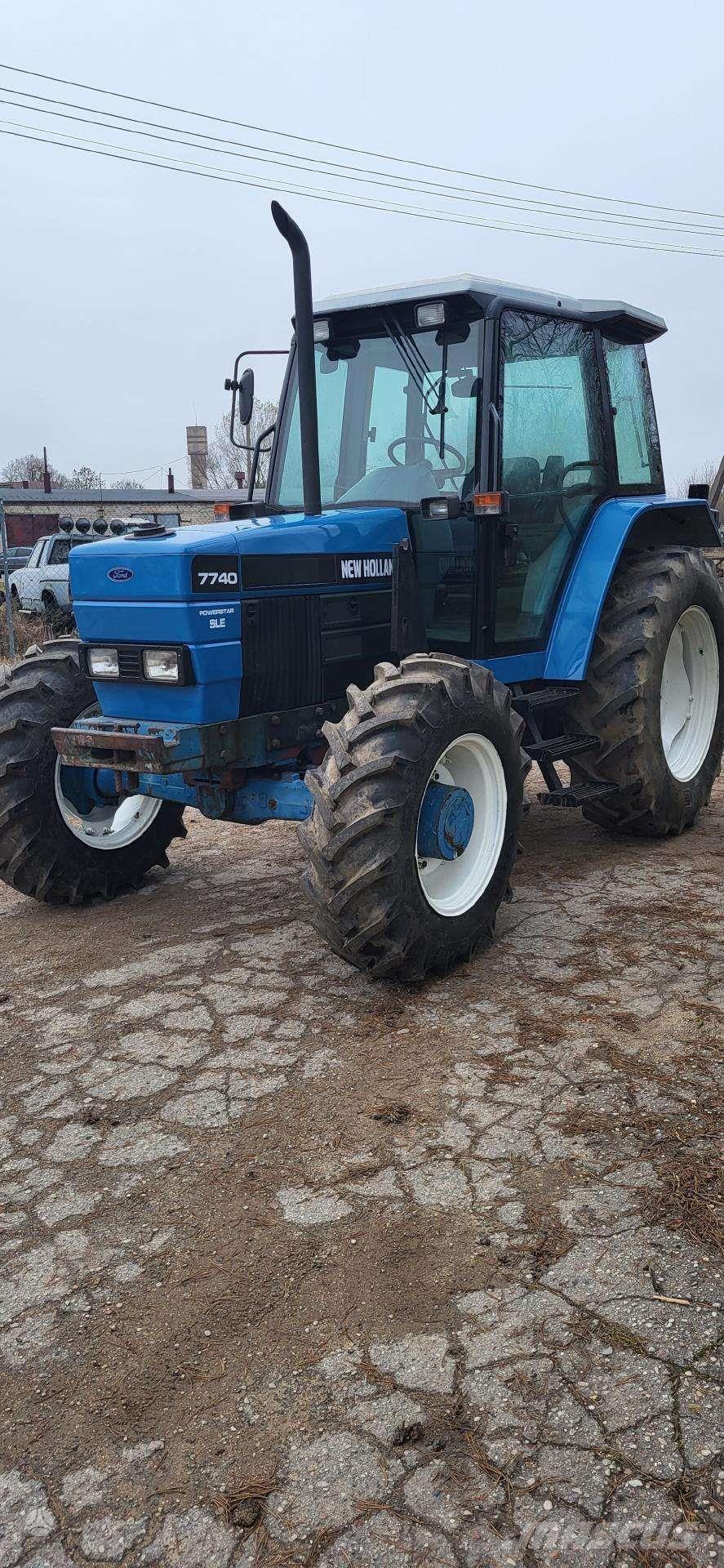 New Holland 7740 트랙터