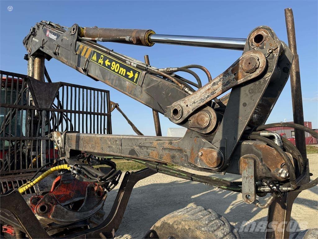 Valmet 830.1 원목 포워더