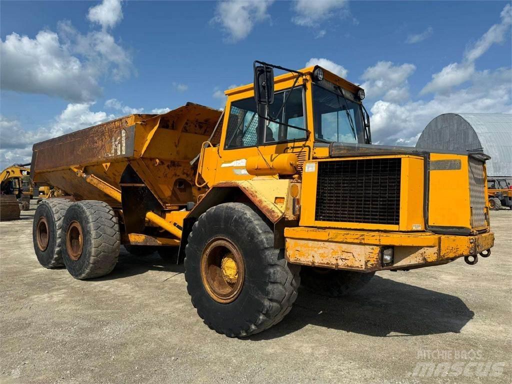 Volvo A25C, Nr. 5 연결식 홀러