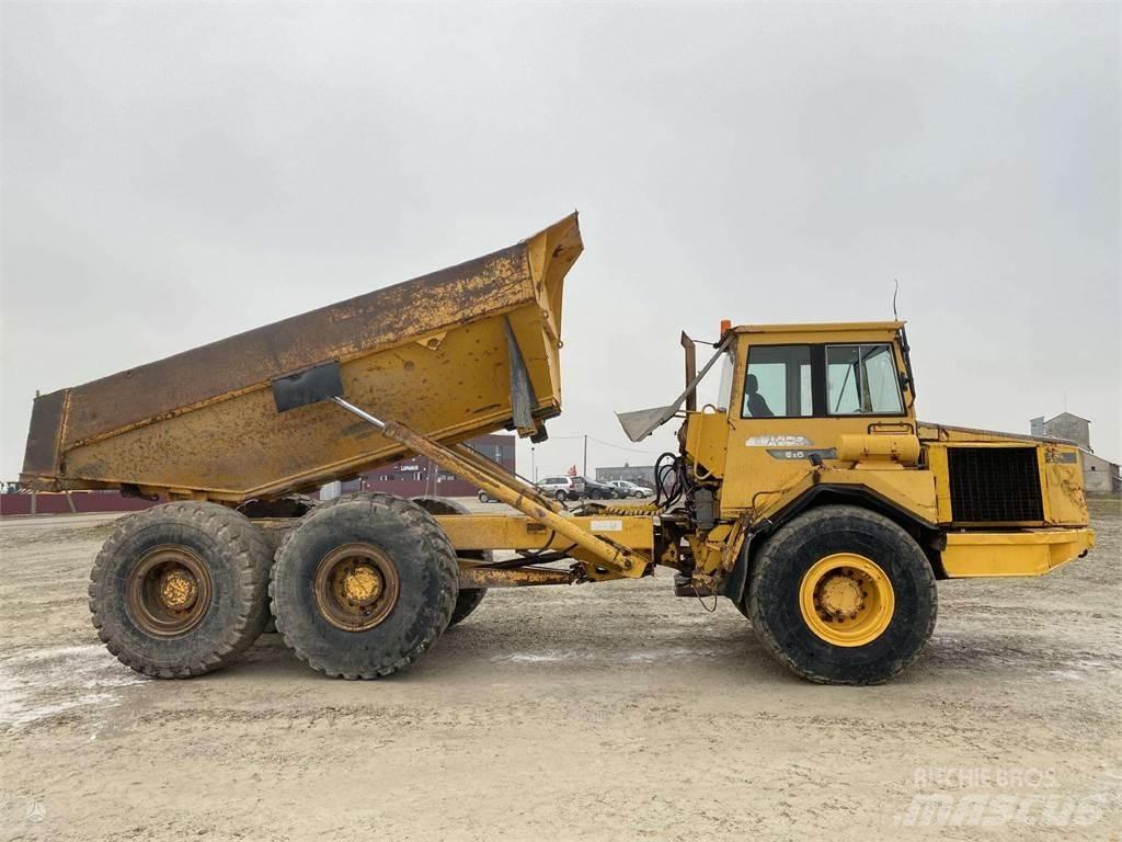 Volvo A25C , Nr.8 연결식 홀러