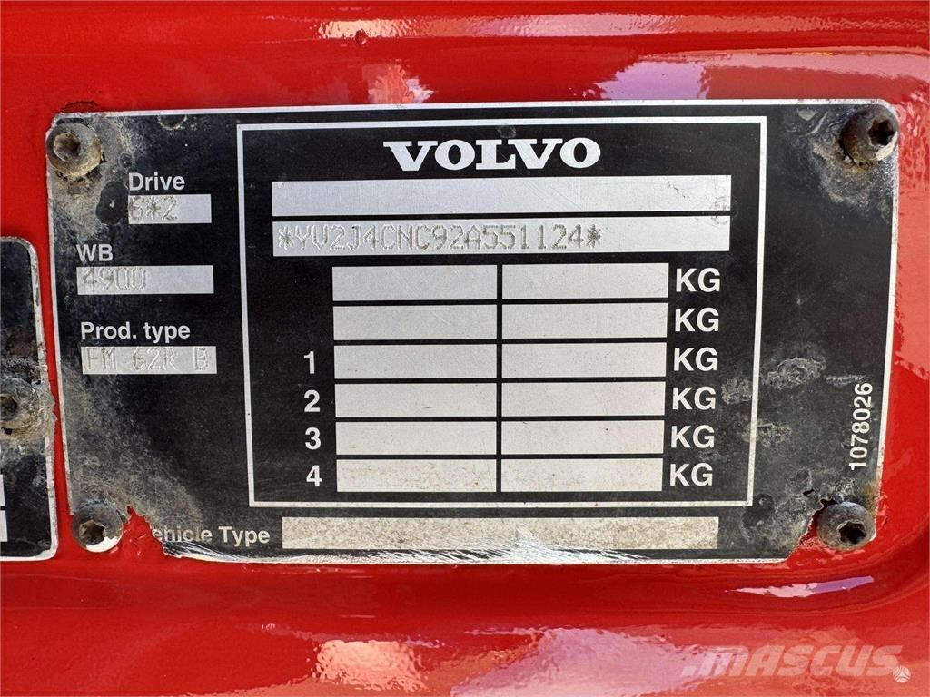 Volvo FM 9 6x2 차량 수송차