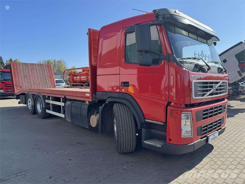 Volvo FM 9 6x2 플랫베드/드롭사이드 트럭