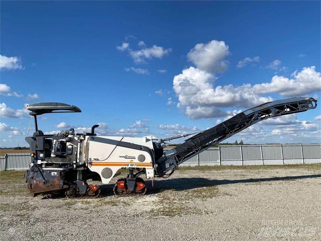 Wirtgen W100F 아스팔트 포장장비