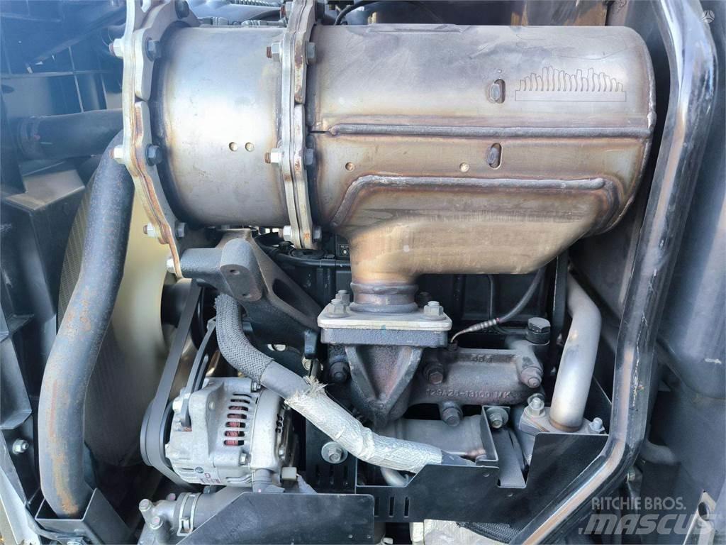 Yanmar YT232 트랙터