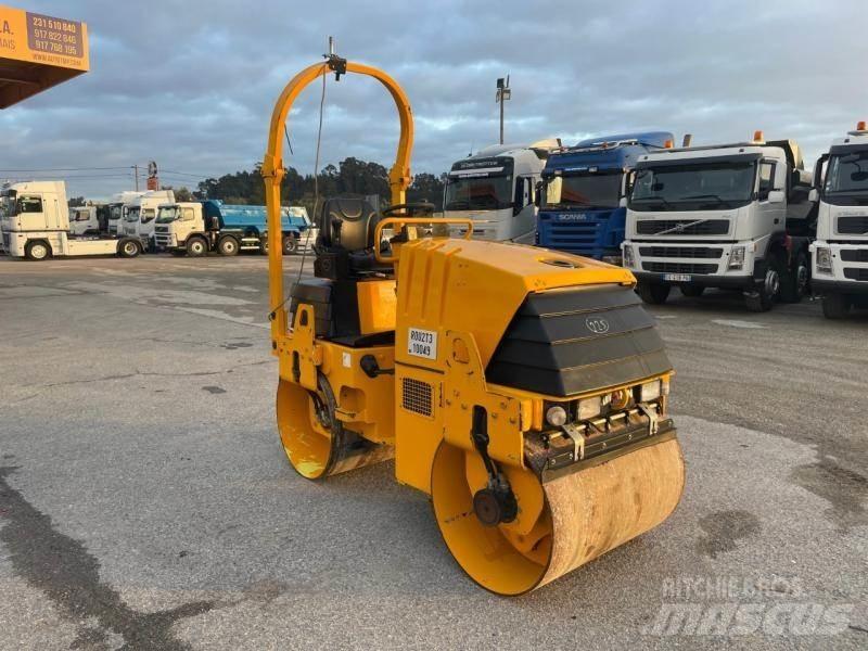 Ammann AV 23 토양 다짐기