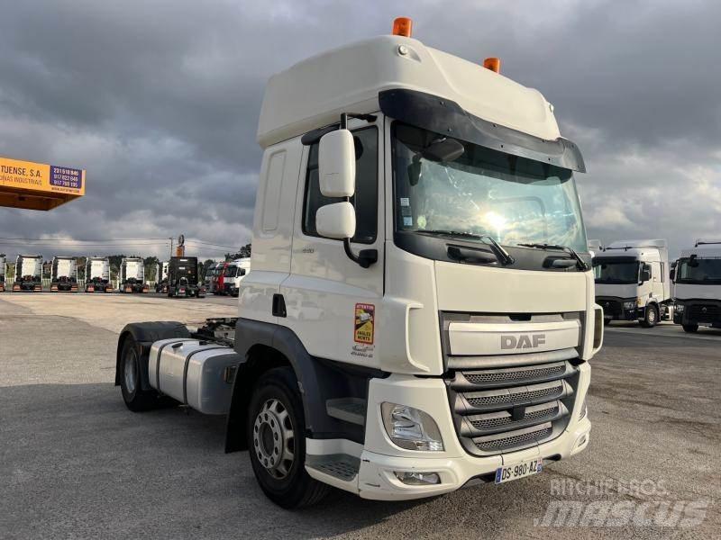 DAF CF 트랙터 유닛