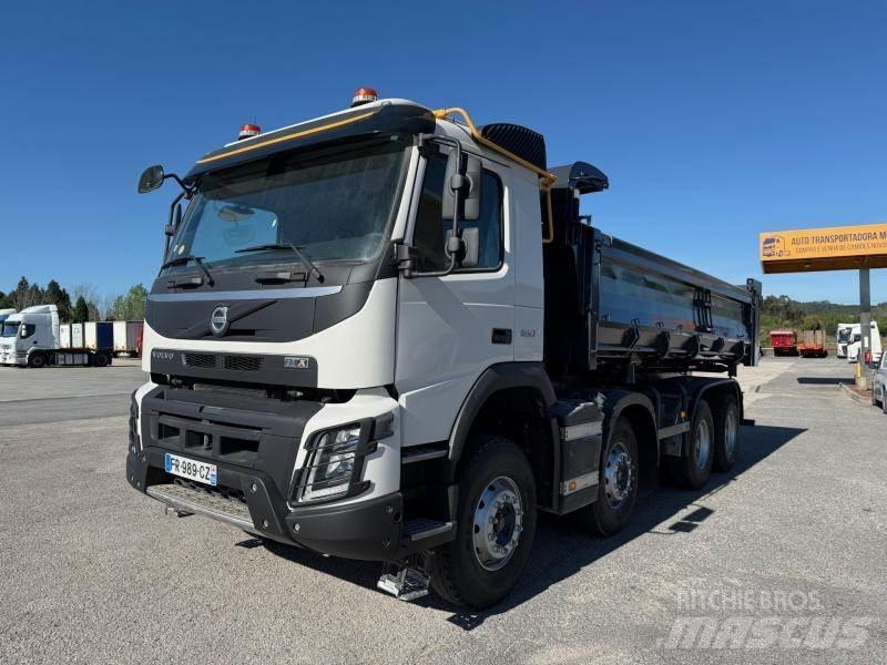 Volvo 460 덤프 트럭