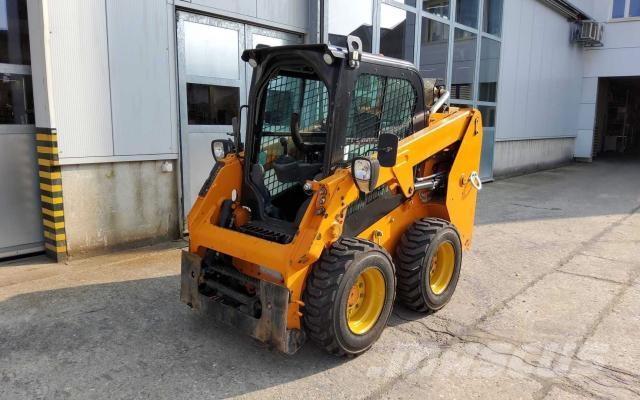 CAT 226D  휠로우더