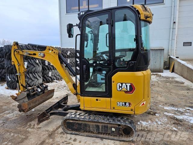 CAT 301.6 소형 굴삭기 7톤 미만