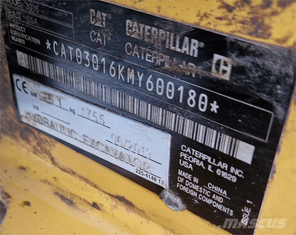 CAT 301.6 소형 굴삭기 7톤 미만