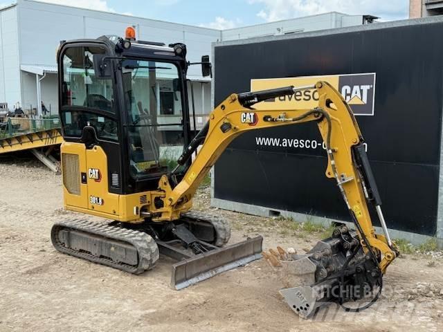 CAT 301.8 소형 굴삭기 7톤 미만