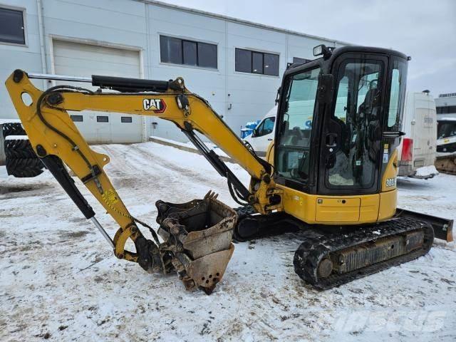 CAT 303.5ECR 소형 굴삭기 7톤 미만