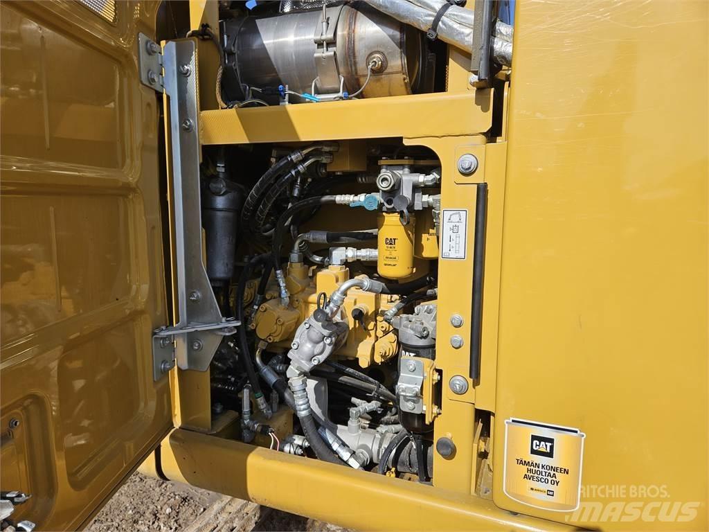 CAT 313FL 대형 굴삭기 29톤 이상