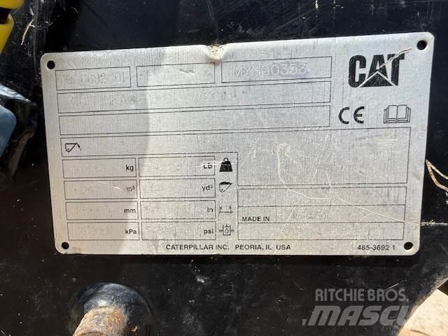 CAT 320-07 대형 굴삭기 29톤 이상