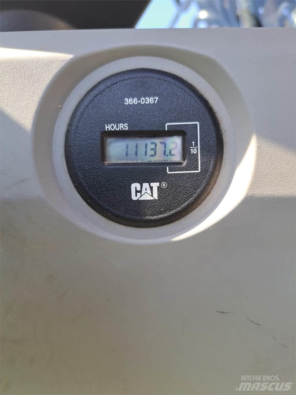 CAT 325F 대형 굴삭기 29톤 이상