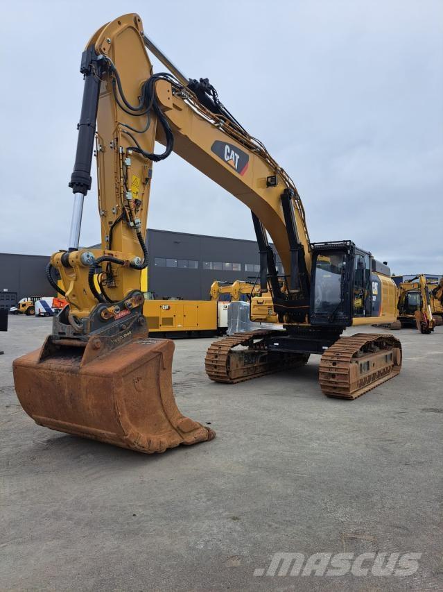 CAT 352F XE 대형 굴삭기 29톤 이상