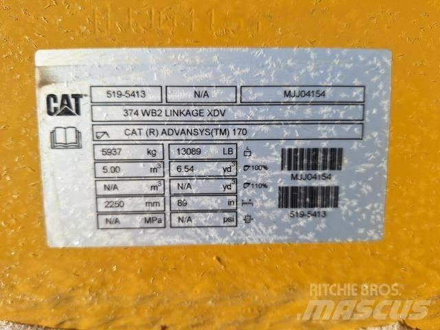 CAT 374 대형 굴삭기 29톤 이상