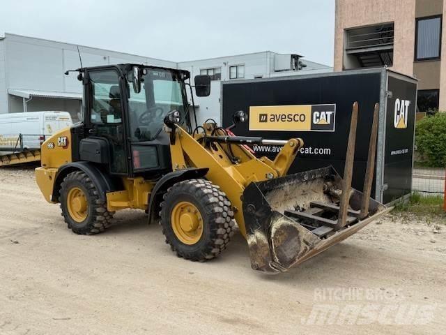 CAT 906  휠로우더