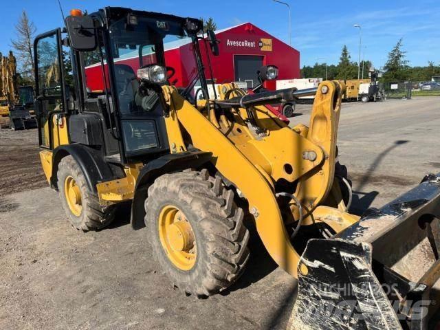 CAT 906  휠로우더