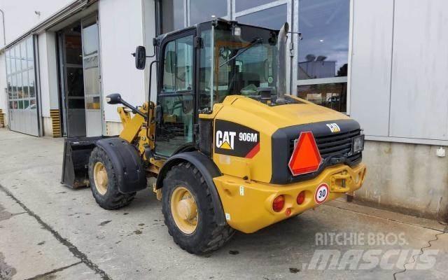CAT 906M  휠로우더
