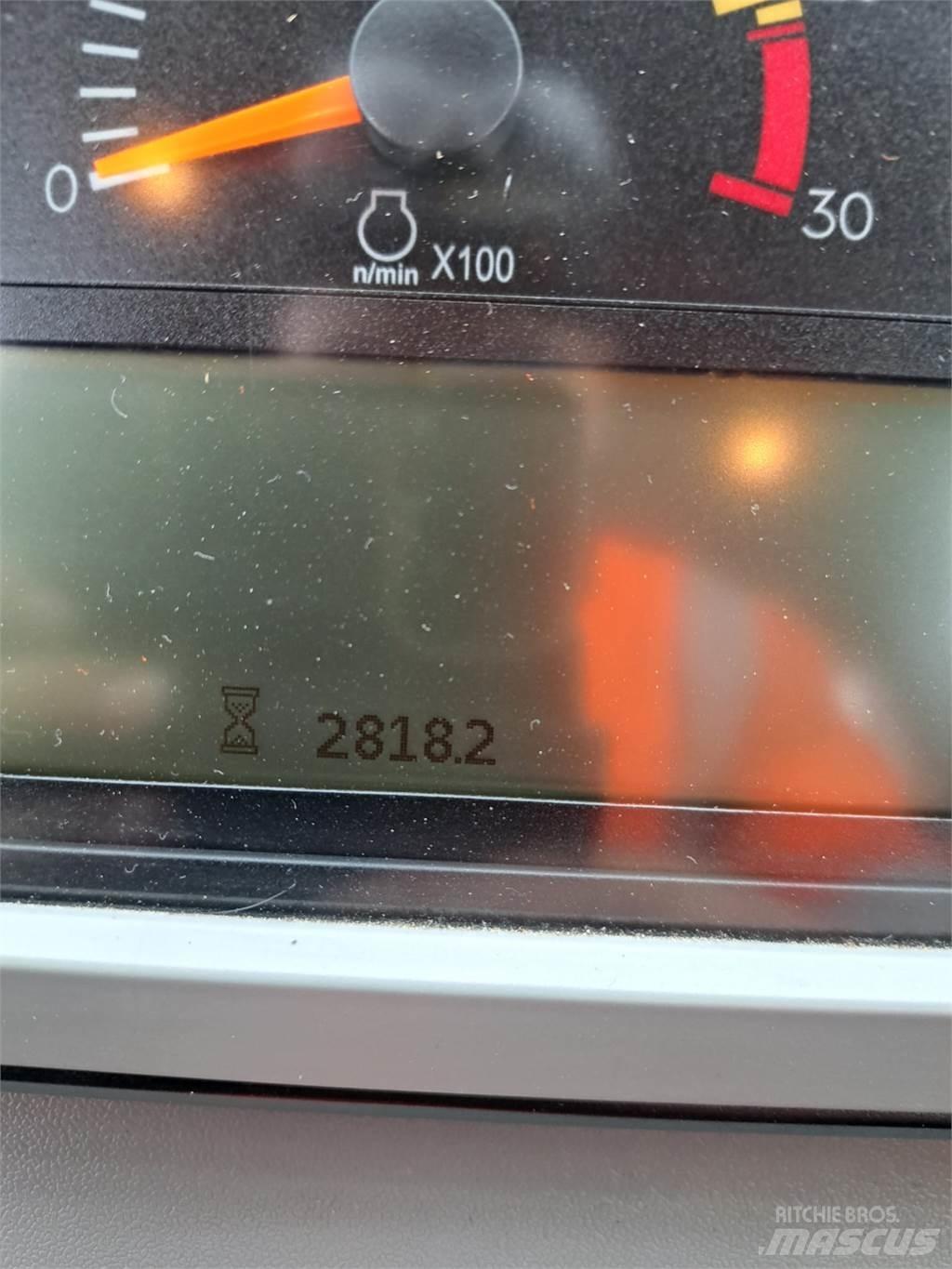 CAT 962M  휠로우더