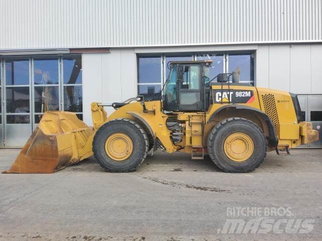 CAT 982M  휠로우더