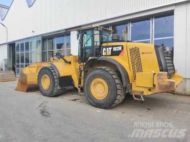 CAT 982M  휠로우더