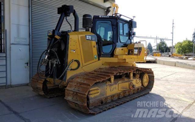 CAT D7E LGP 크롤러 도저