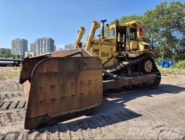 CAT D9N 크롤러 도저