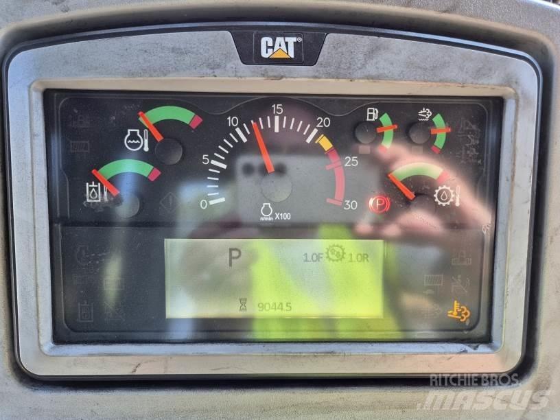 CAT D9T 크롤러 도저