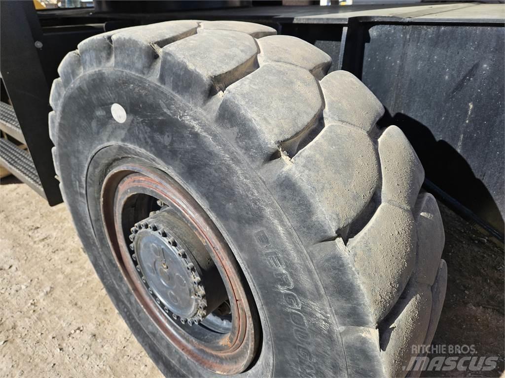 CAT M325D LMH 특수 굴삭기
