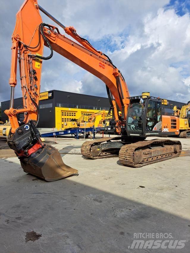 Hitachi ZX300LC-6 대형 굴삭기 29톤 이상