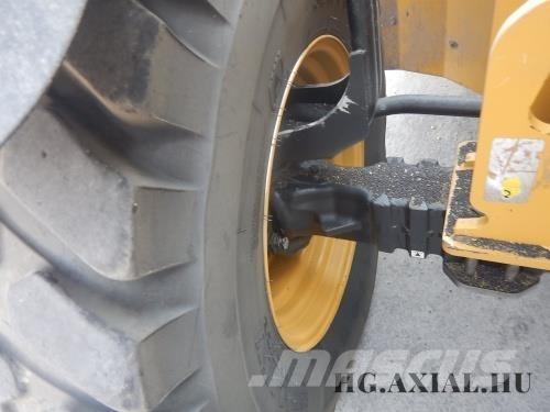 CAT TH 414C 농업용 텔레 핸들러