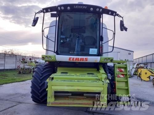 CLAAS Lexion 670 콤바인 수확기
