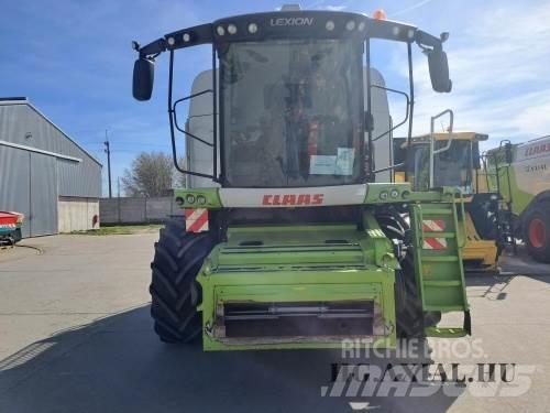 CLAAS Lexion 670 콤바인 수확기