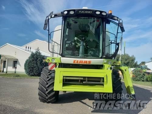 CLAAS Tucano 440 콤바인 수확기