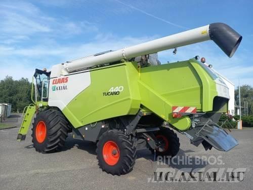 CLAAS Tucano 440 콤바인 수확기